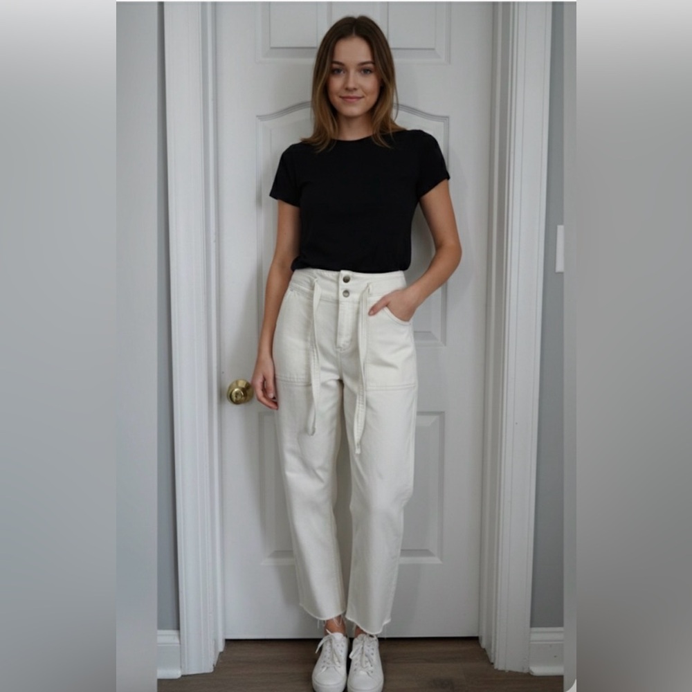 Abercrombie & Fitch Cream Ultra High-Rise Pants